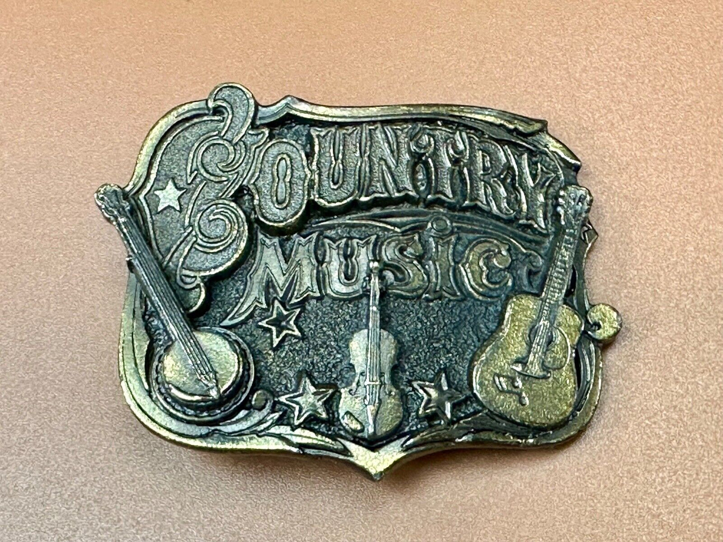 1982 COUNTRY MUSIC MUSICIAN BELT BUCKLE - THE GREAT AMERICAN BUCKLES