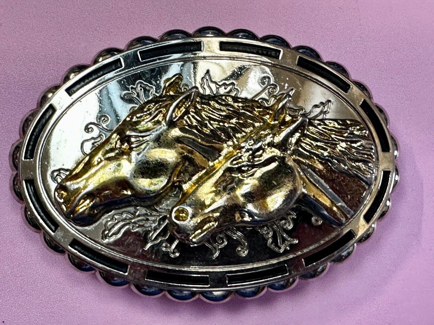 Two horse heads - Vintage two tone oval Belt Buckle with reflective backing