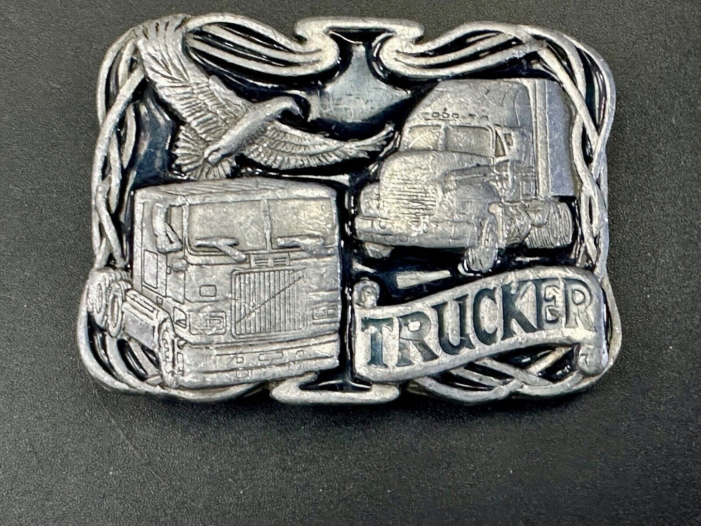 Trucker - Vintage Semi Driver Masterpiece collection belt buckle - of America!