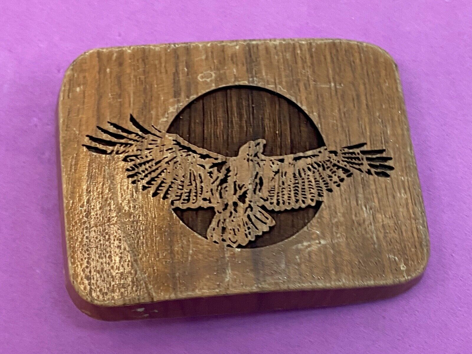 Vintage LASERCRAFT wooden belt buckle - The American Bald Eagle - Flying Wings 