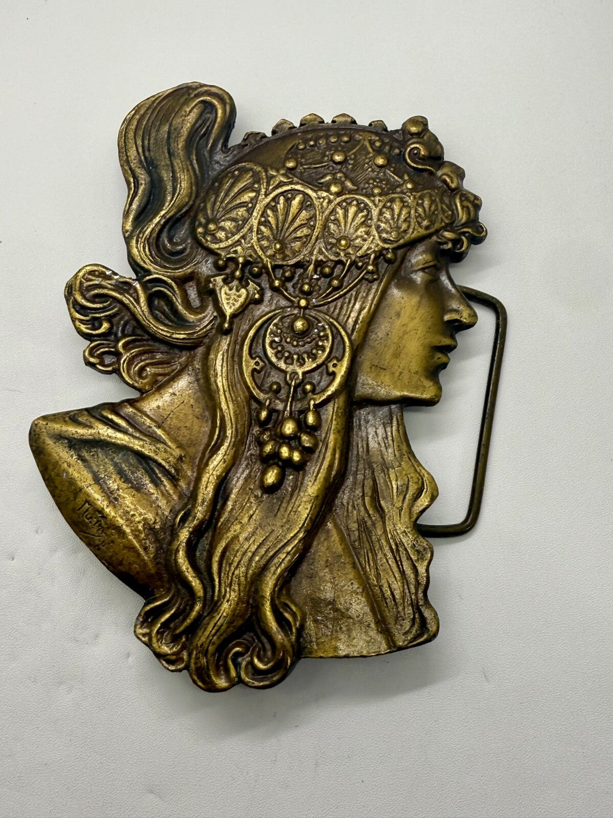 Alphonse Mucha Art Nouveau Boho Hippy Vibe Brass Tone Bergamot Belt Buckle E-60