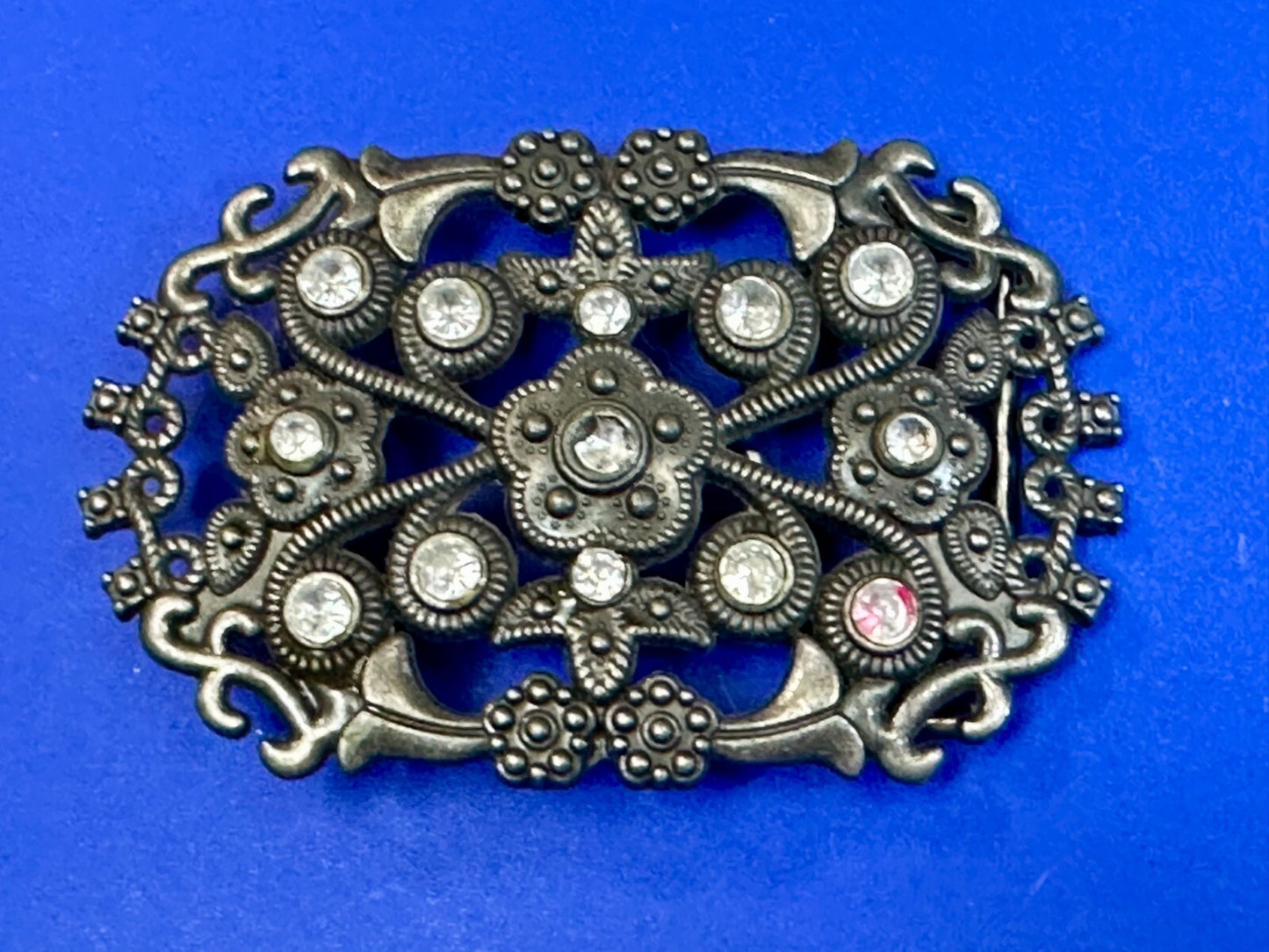 Victorian Style Chunky Clear  Rhinestone Accents See Through Vintage Belt Buckle