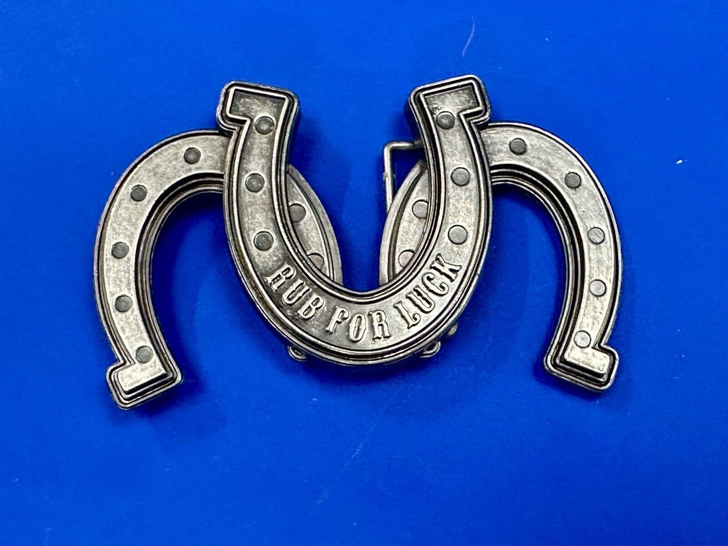 Triple trio horseshoes lucky Novelty belt buckle RUB FOR LUCK horse shoe