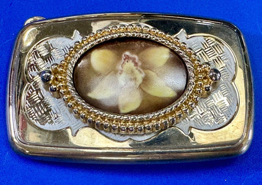 Vintage cabochon cab style flower centerpiece beautiful gold tone belt buckle