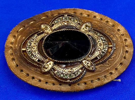 Vintage Leather oval belt buckle with cracked Oval Cab style center belt buckle