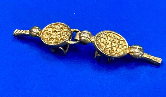Tennis Raquette Vintage Two-piece interlocking gold tone belt buckle
