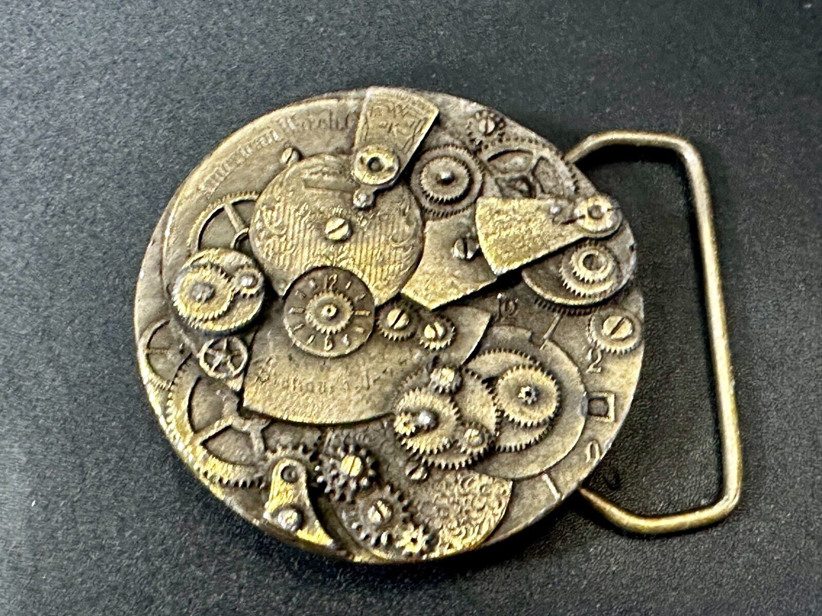 American Watchmakers Watch Parts Steampunk Gears Clock Round Belt Buckle