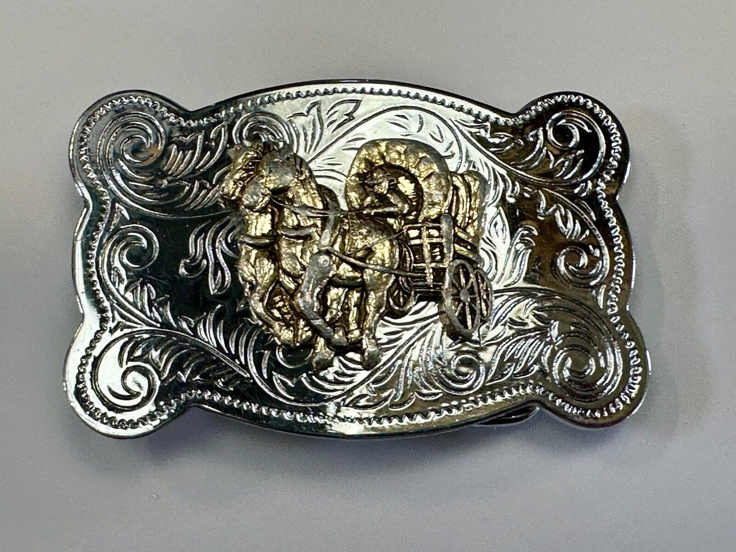 Vintage Horse Drawn Covered Wagon two tone belt buckle made in Japan
