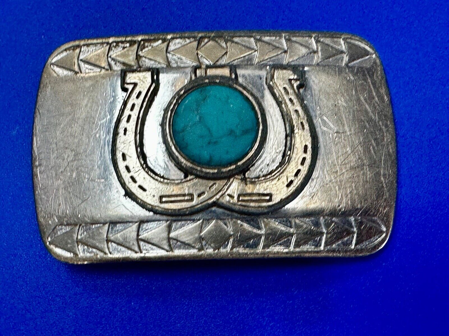 Turquoise Stone centerpiece Western Belt Buckle w/Lucky Dual Horseshoe Surround